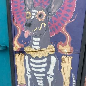 Meet your Posher, Laura